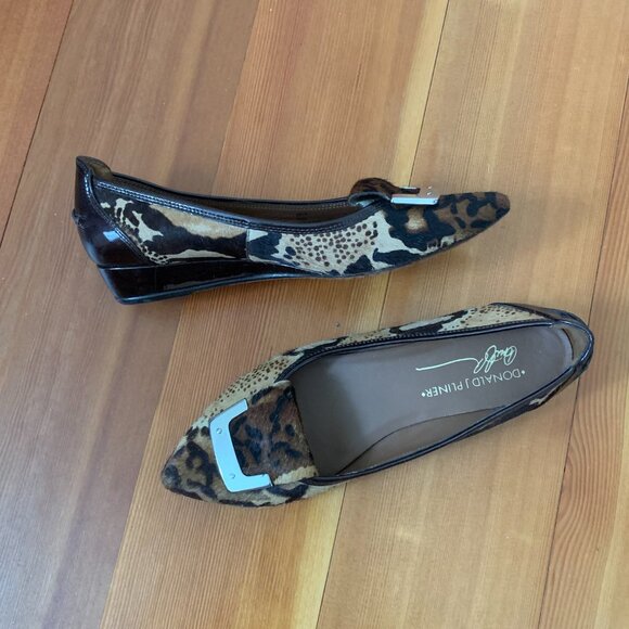 Donald J Pliner Leopard Skin Print Low Wedge, Sz 6.5 - Picture 2 of 7